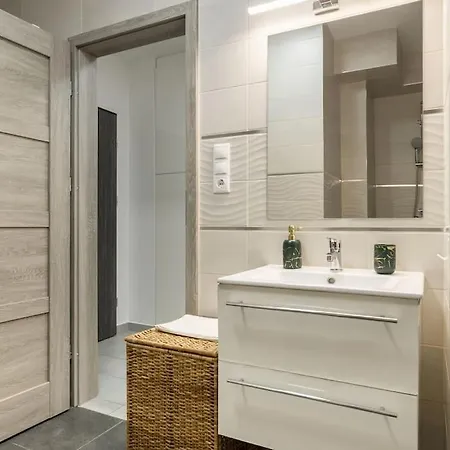 Kv Luxury Debrecen